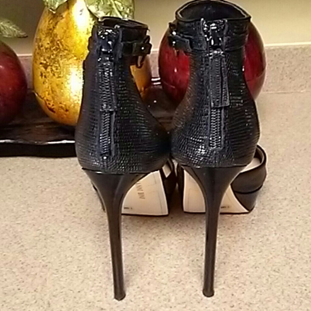 Gianni Bini Heels - Picture 3 of 7